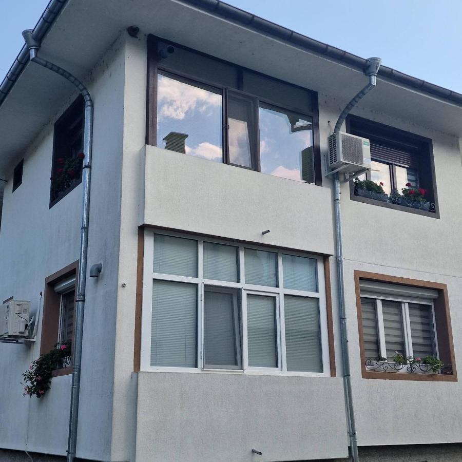 Z-Apartment In Tryavna Luaran gambar